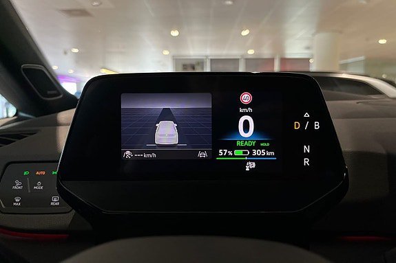 Vehicle Image 15