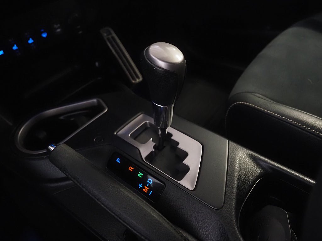 Vehicle Image 24