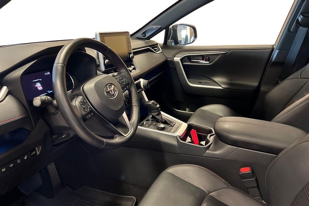 Vehicle Image 14