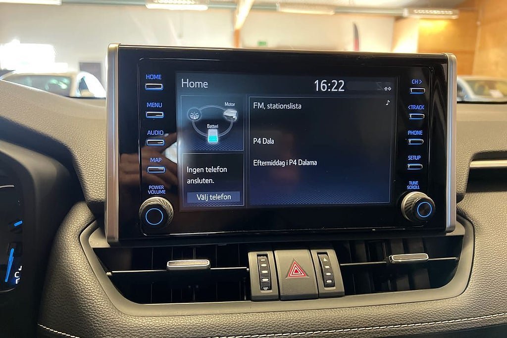 Vehicle Image 15
