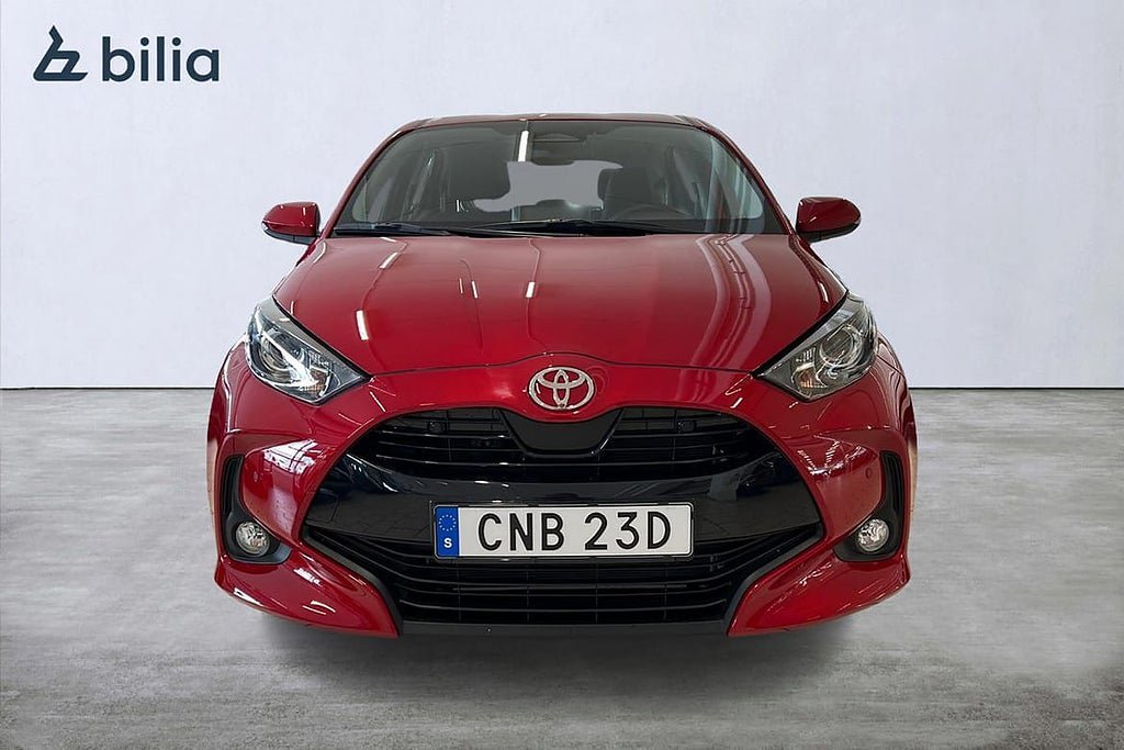 Vehicle Image 6