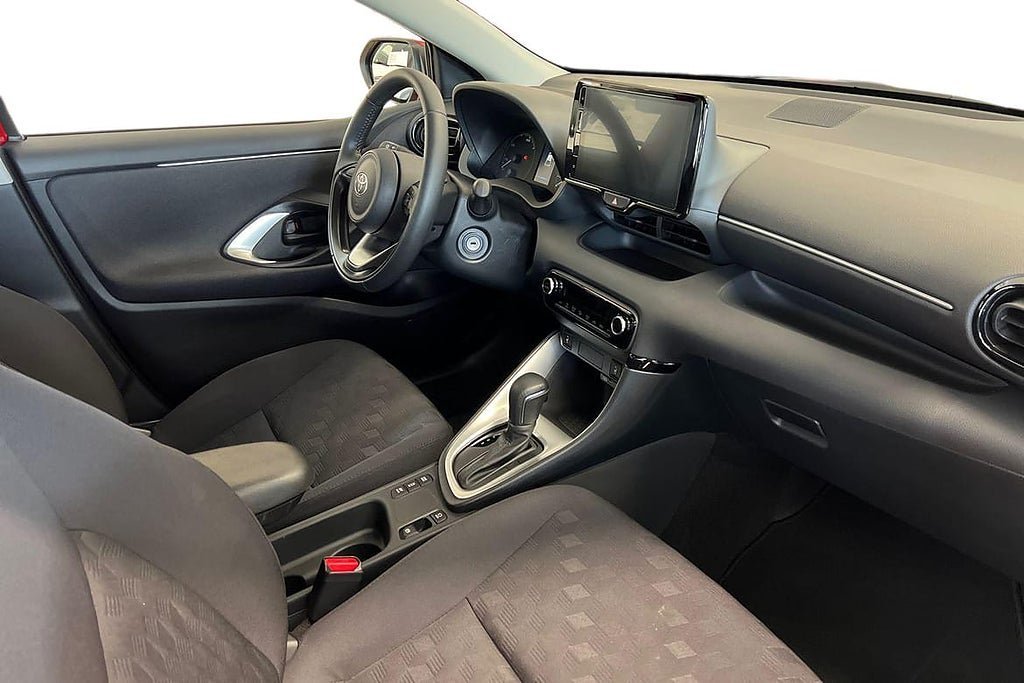 Vehicle Image 7