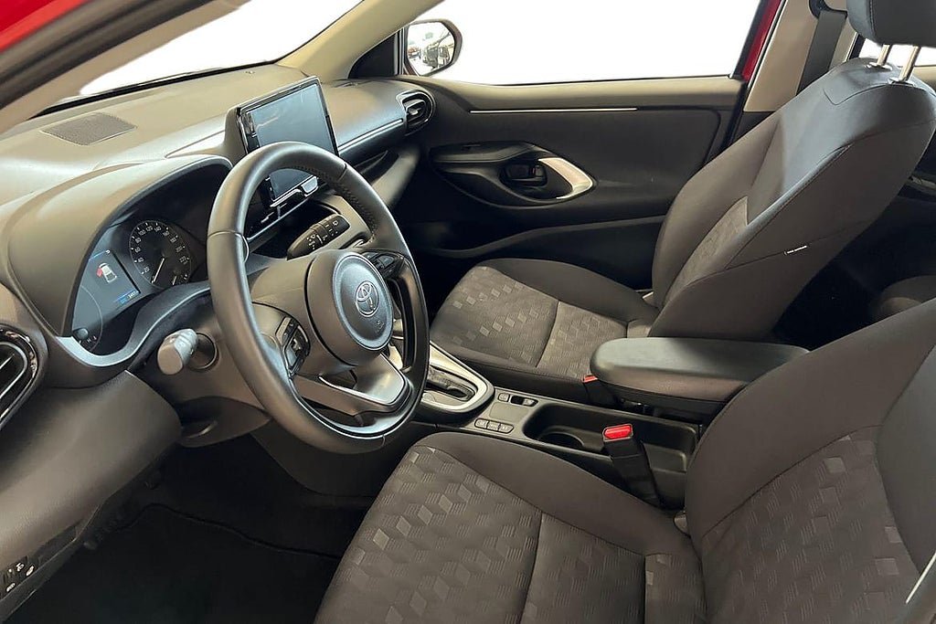 Vehicle Image 14