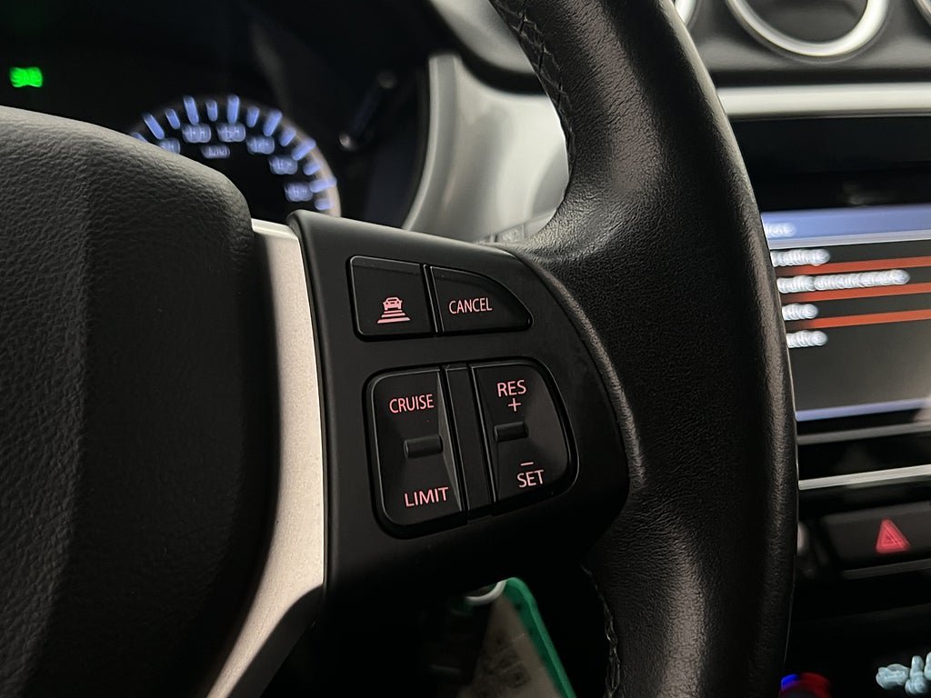 Vehicle Image 17