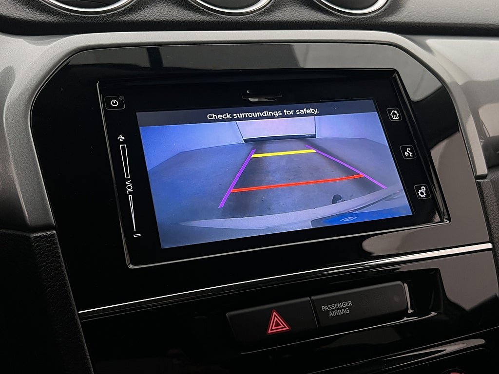 Vehicle Image 18