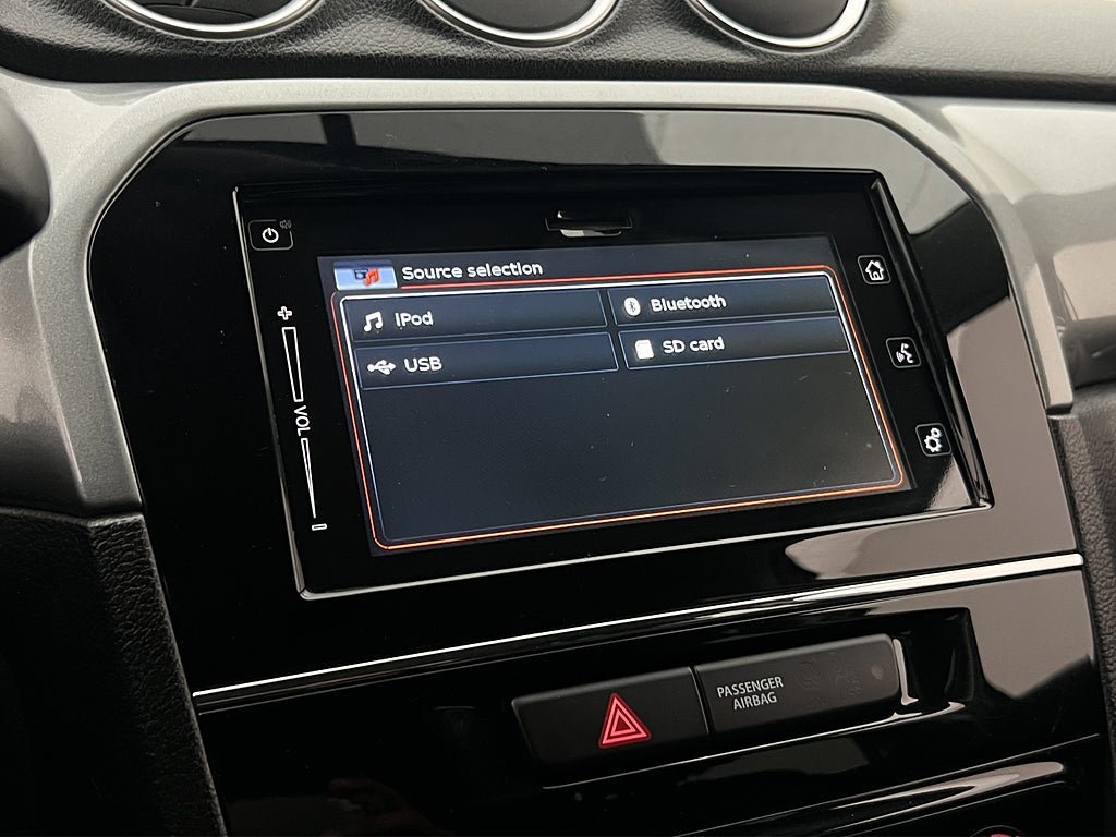 Vehicle Image 19