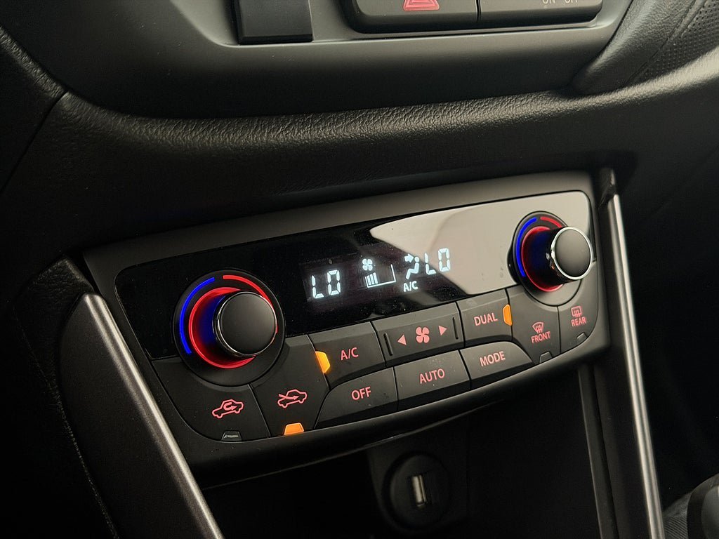Vehicle Image 21