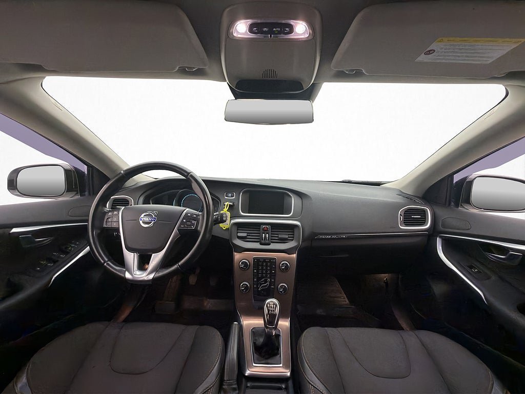 Vehicle Image 26