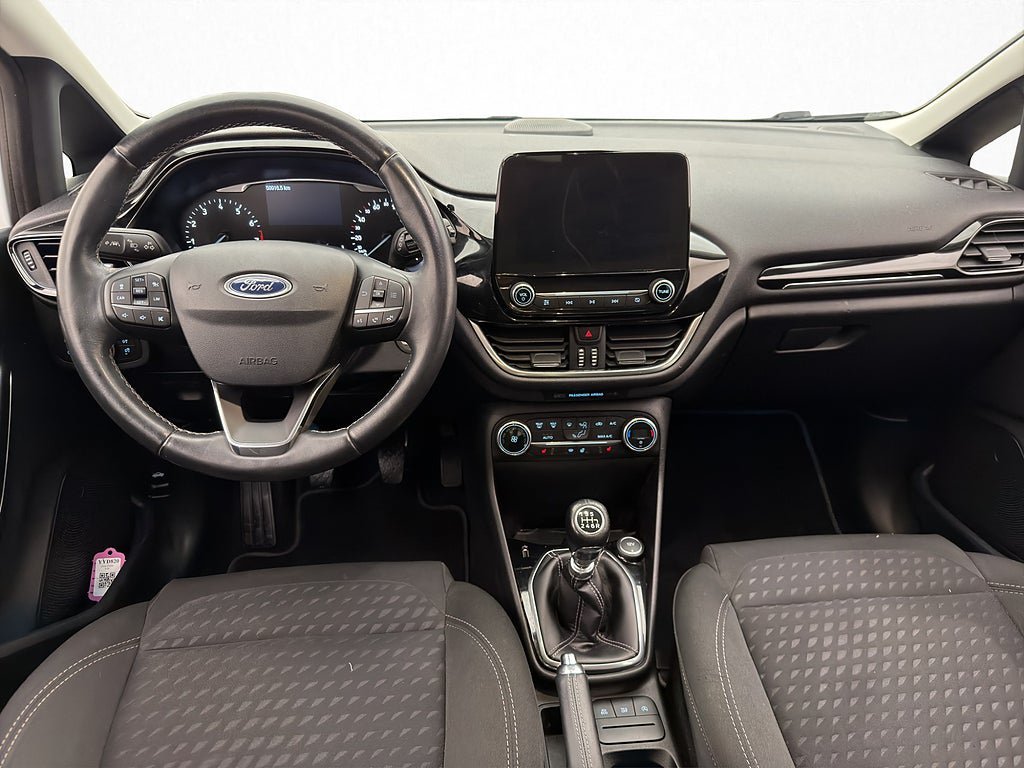 Vehicle Image 12