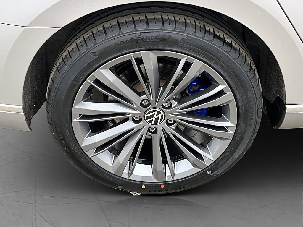 Vehicle Image 31