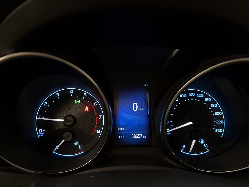 Vehicle Image 16