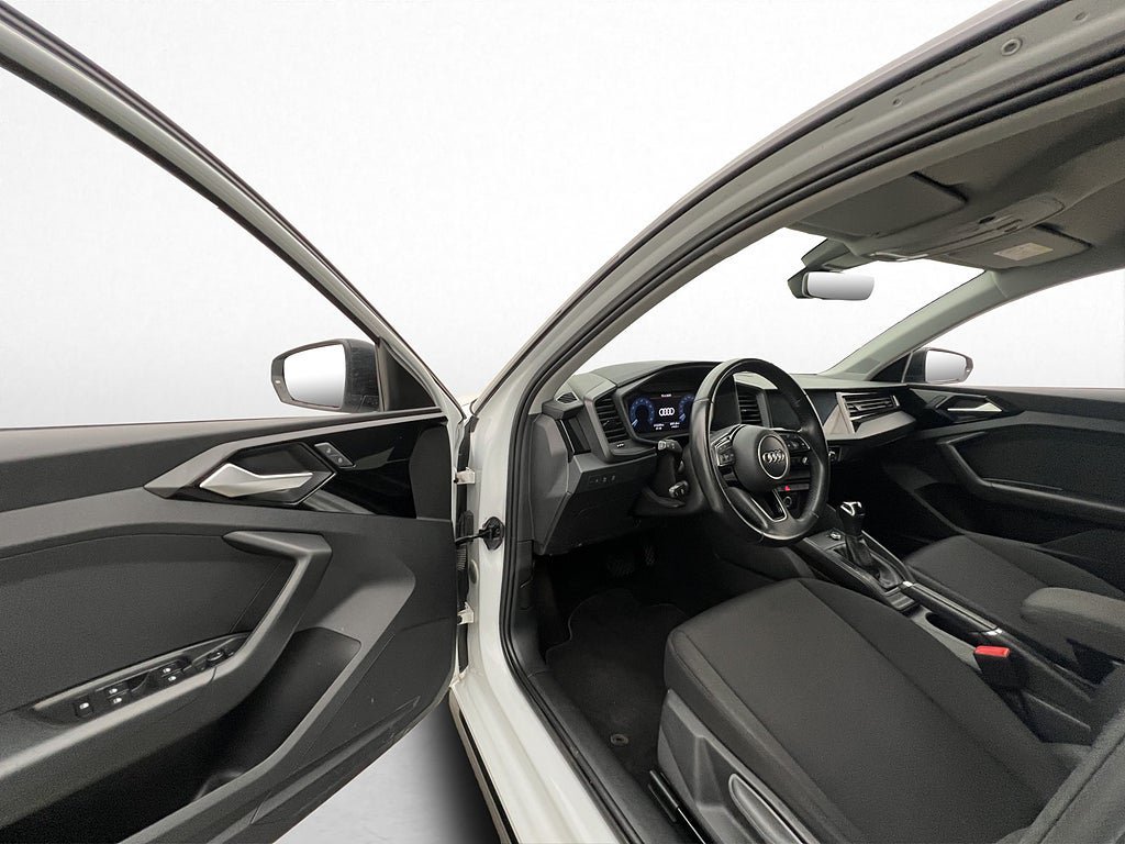 Vehicle Image 20