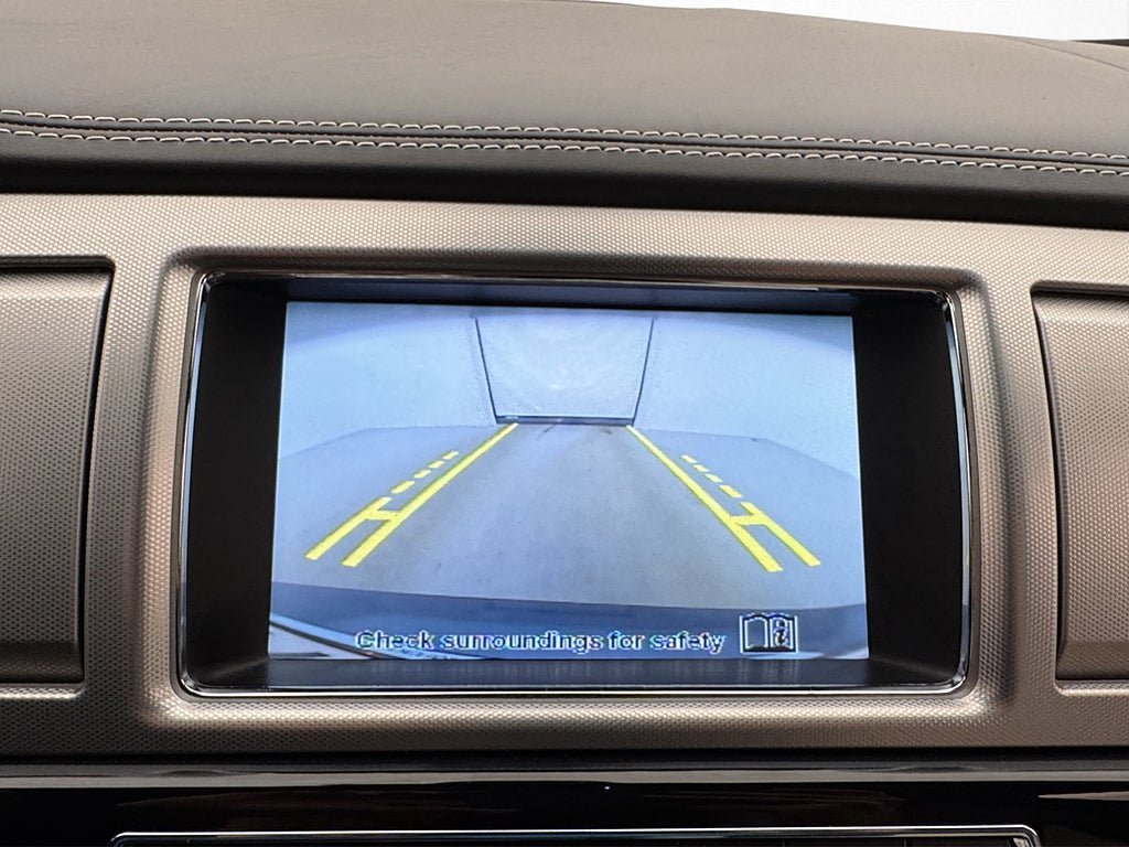 Vehicle Image 22
