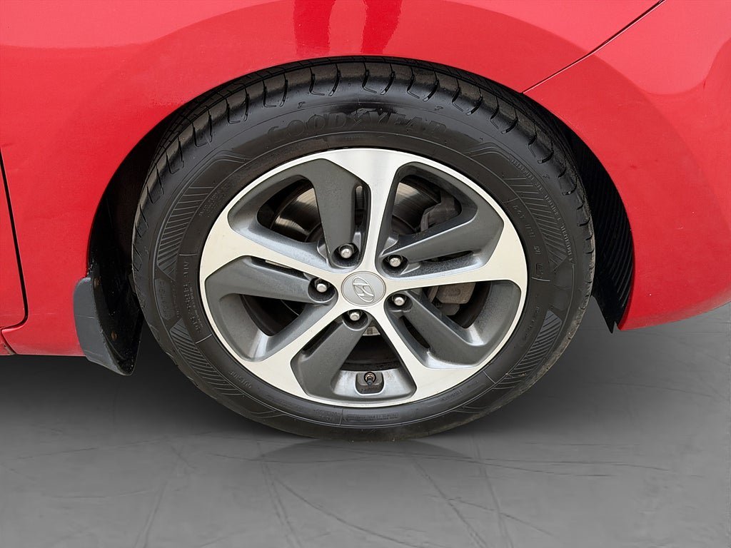 Vehicle Image 13