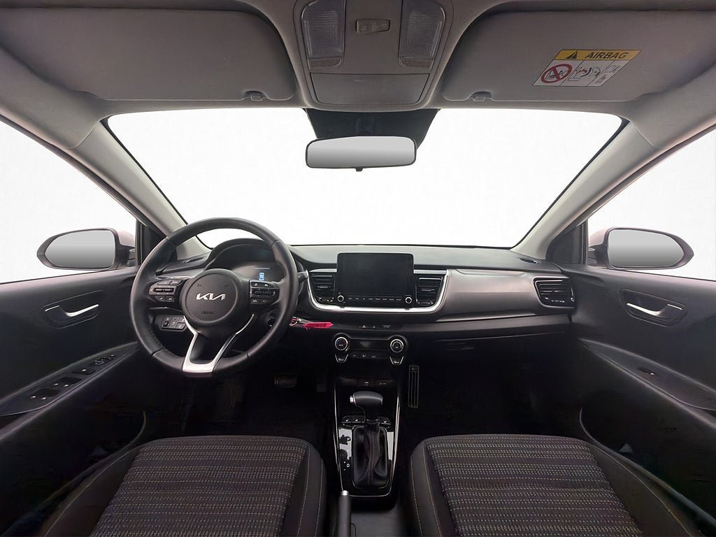 Vehicle Image 18