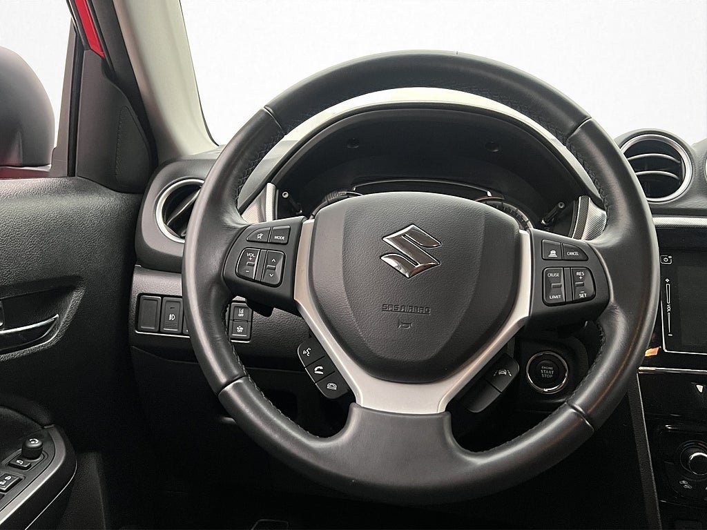 Vehicle Image 13