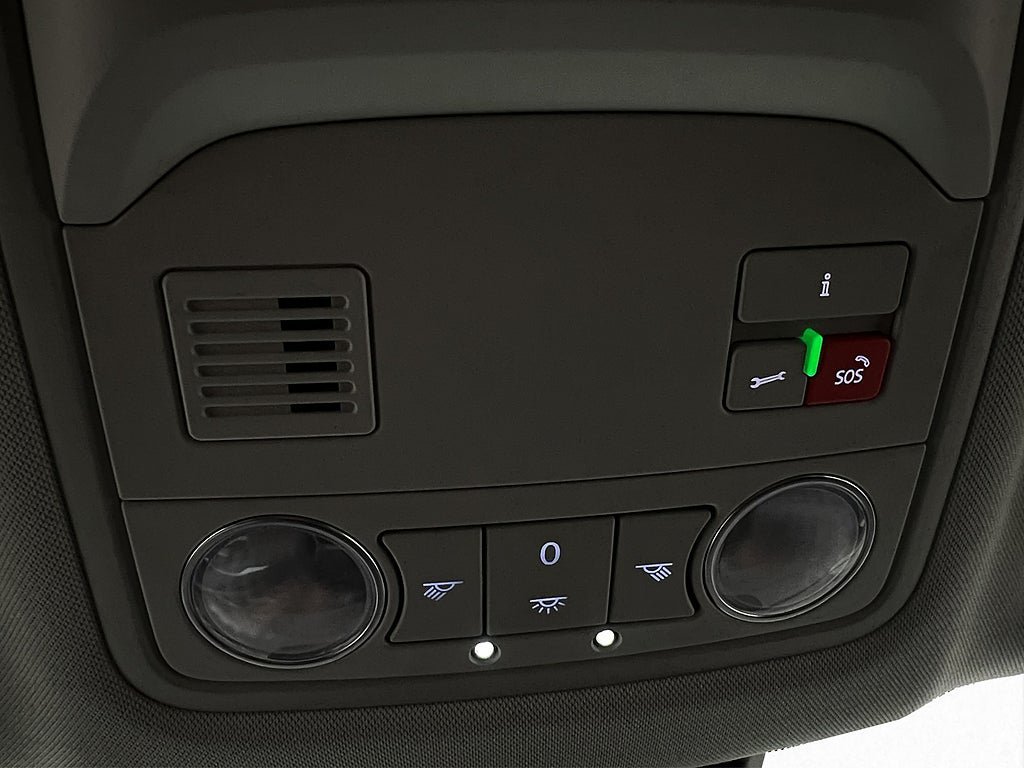 Vehicle Image 26