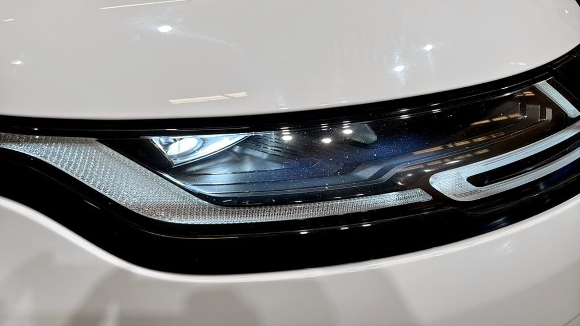 Vehicle Image 6