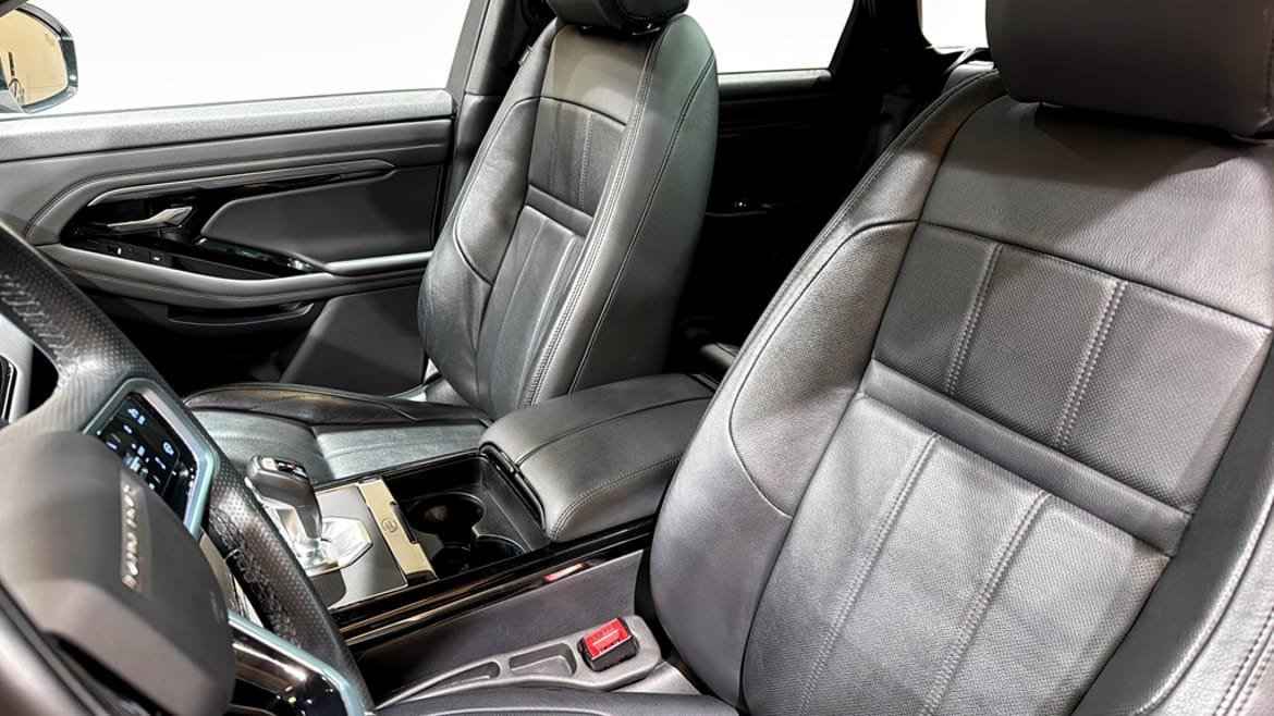 Vehicle Image 14