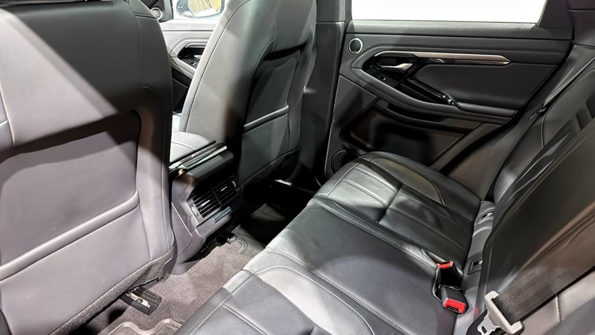 Vehicle Image 18