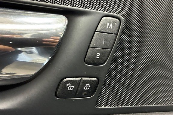 Vehicle Image 29