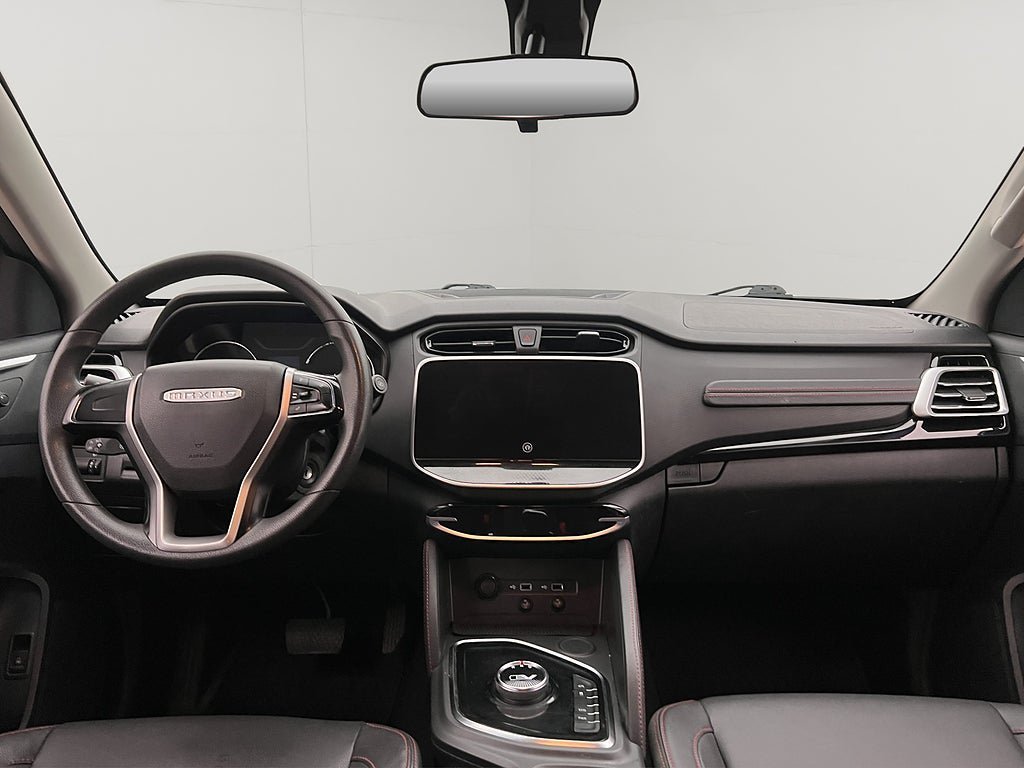 Vehicle Image 16