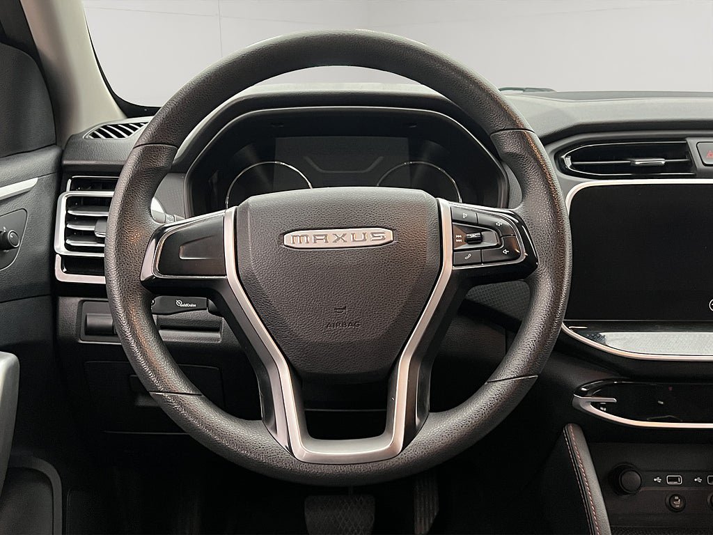 Vehicle Image 17