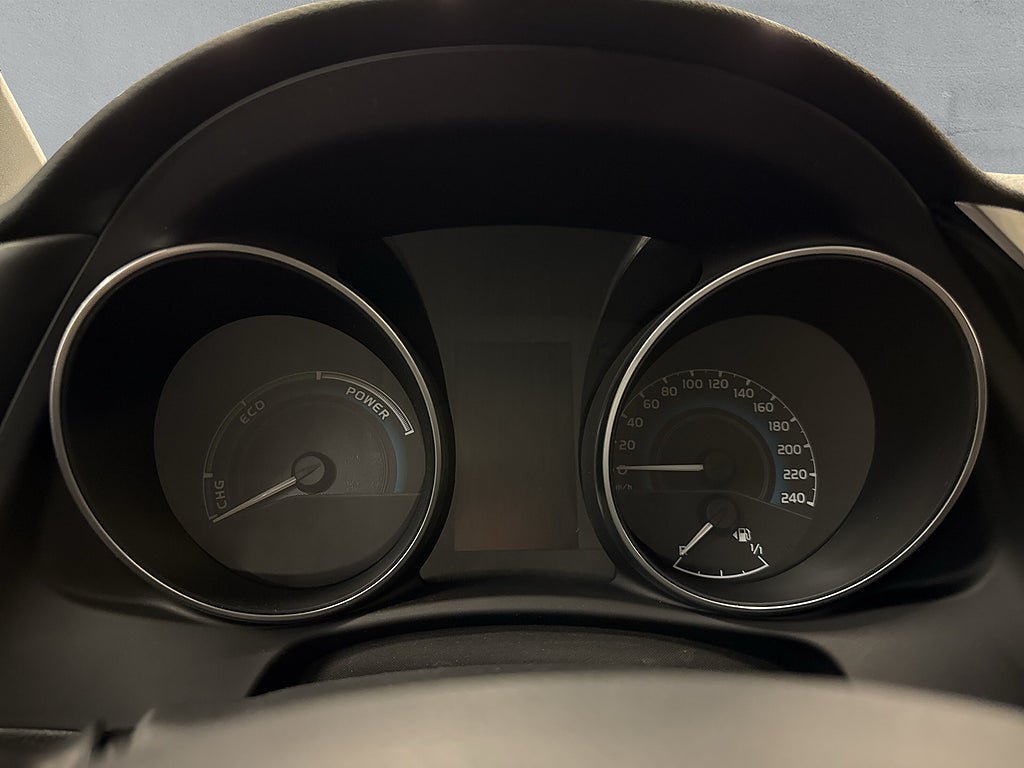 Vehicle Image 15
