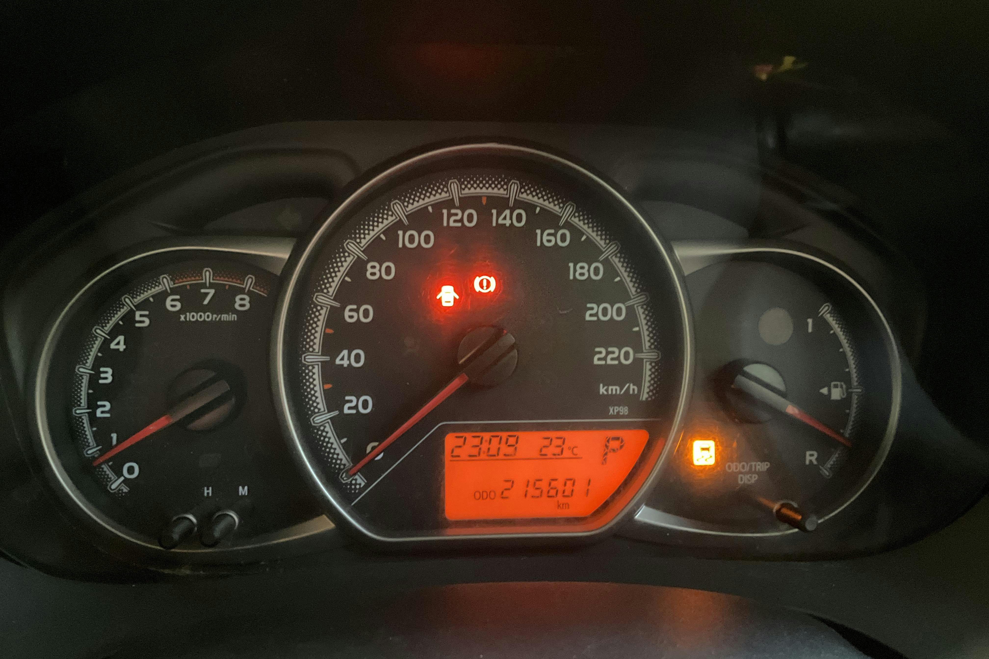 Vehicle Image 10