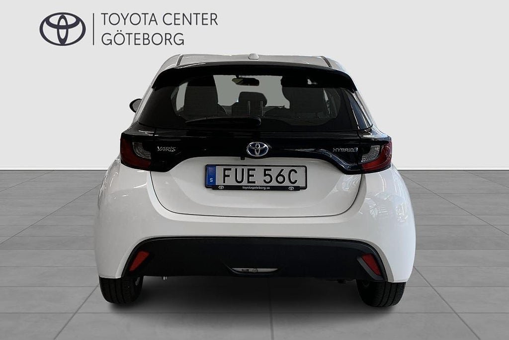 Vehicle Image 7