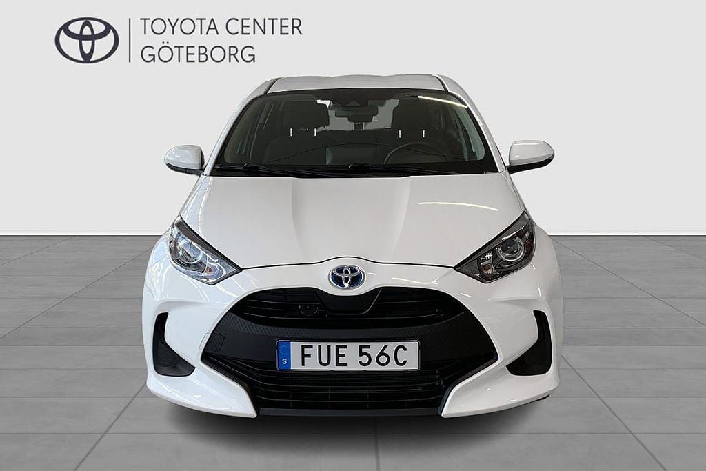 Vehicle Image 8