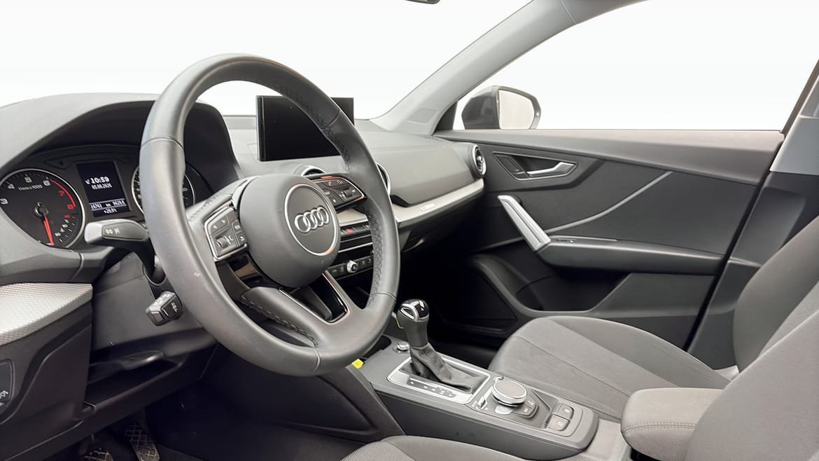Vehicle Image 7