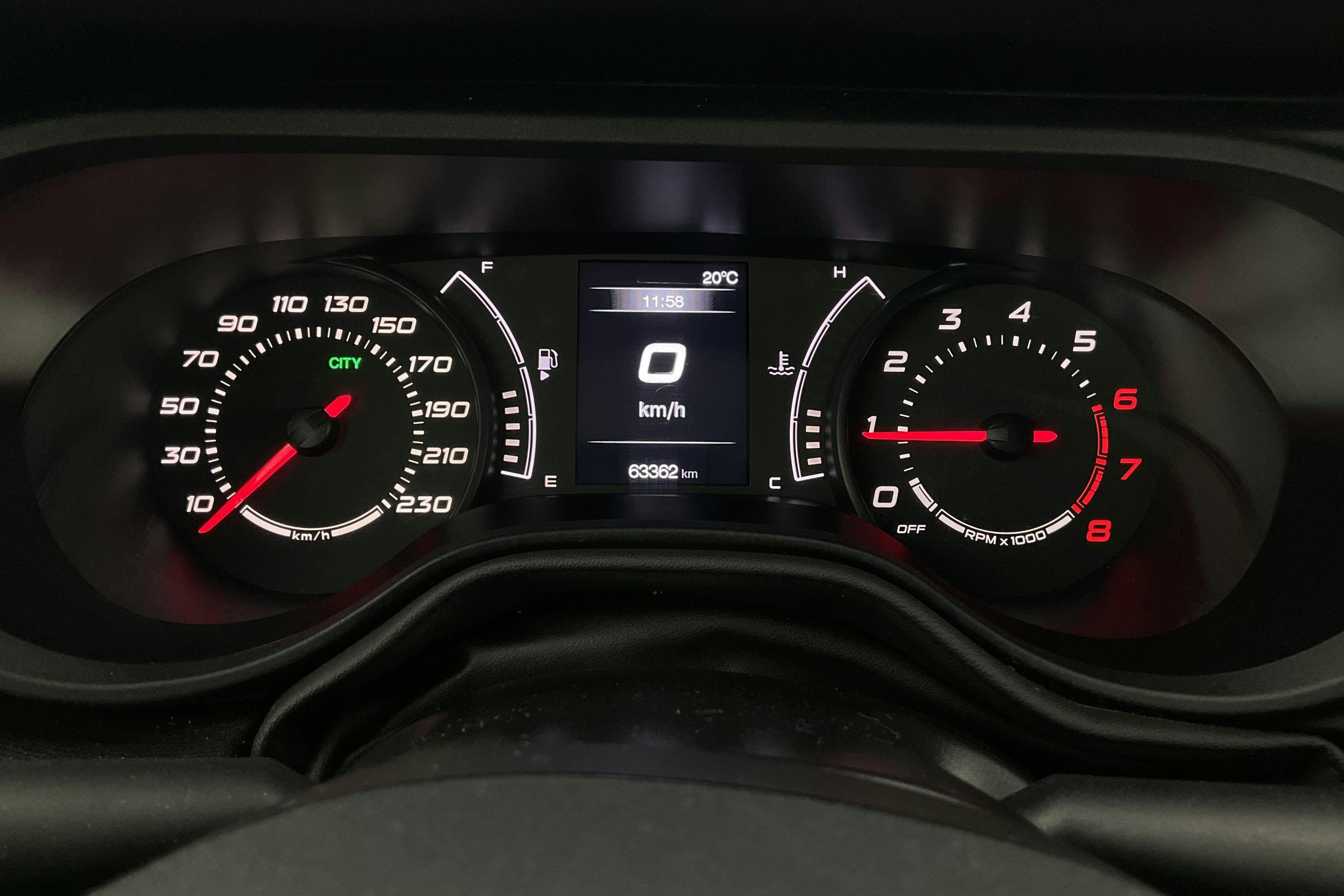 Vehicle Image 11