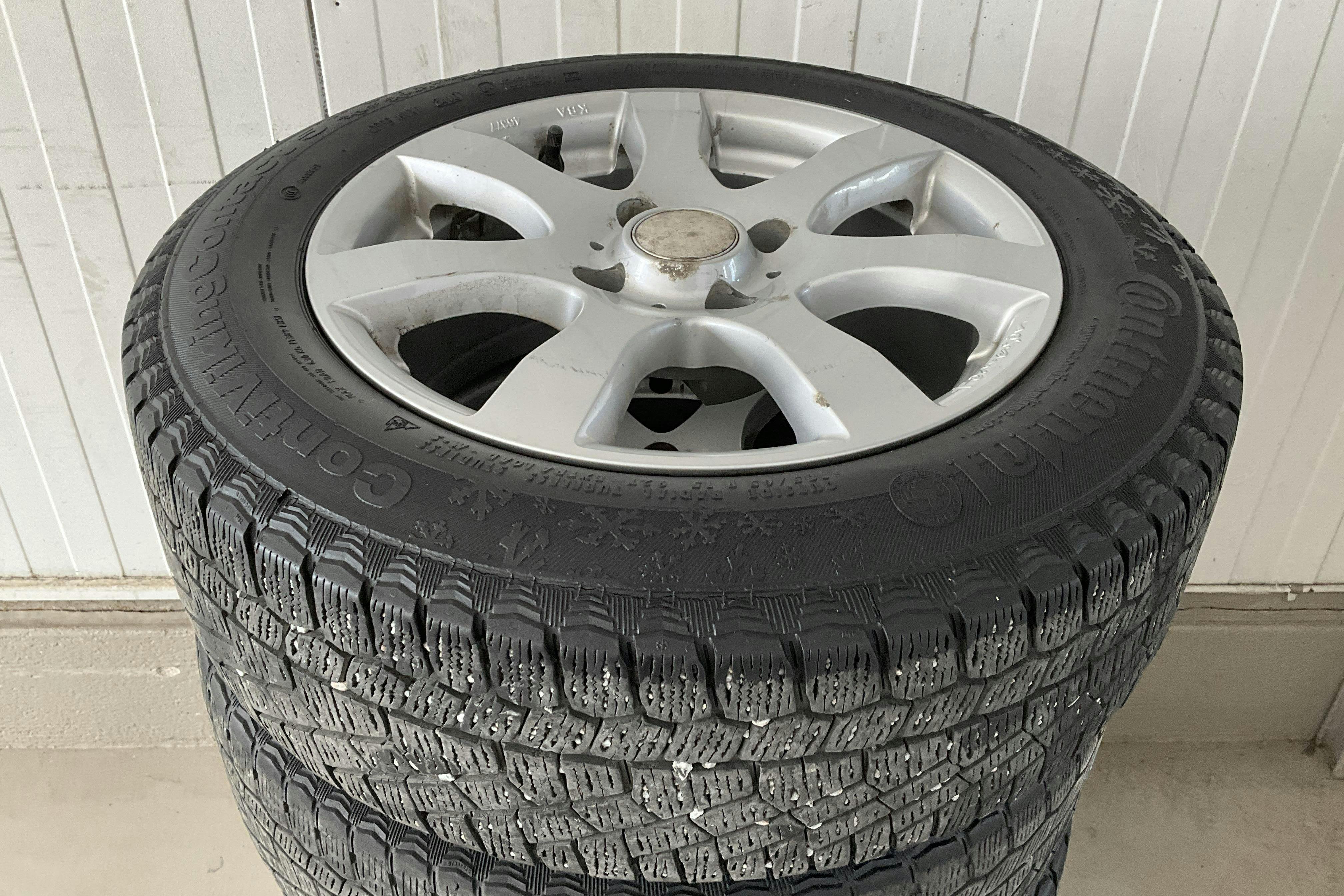 Vehicle Image 13