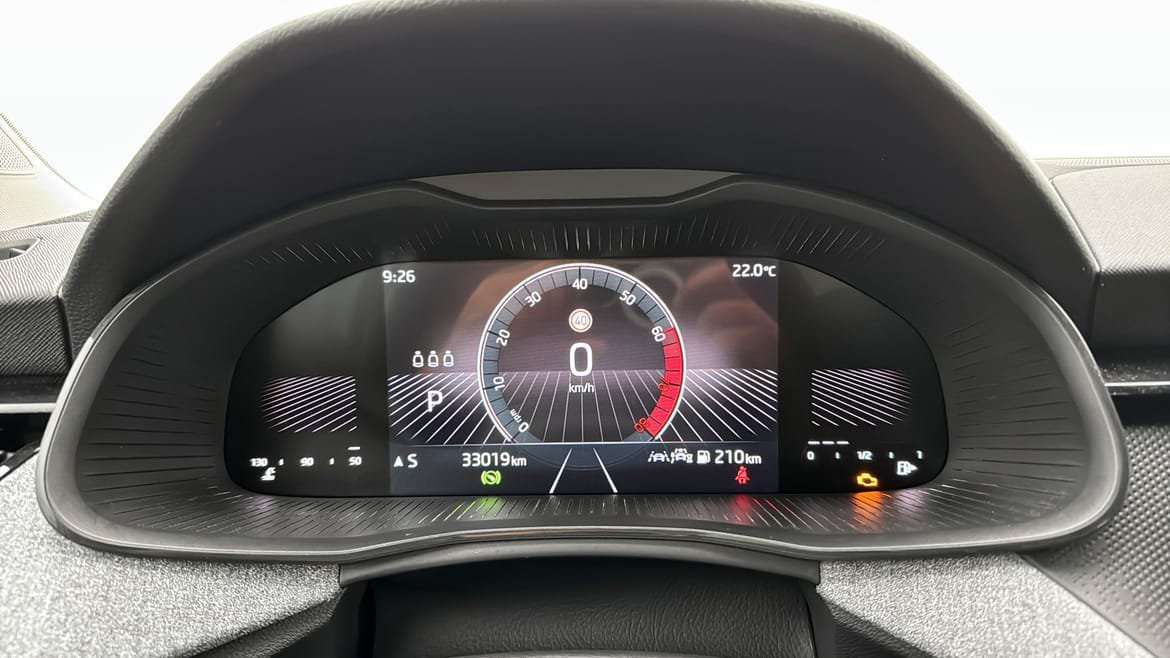 Vehicle Image 14