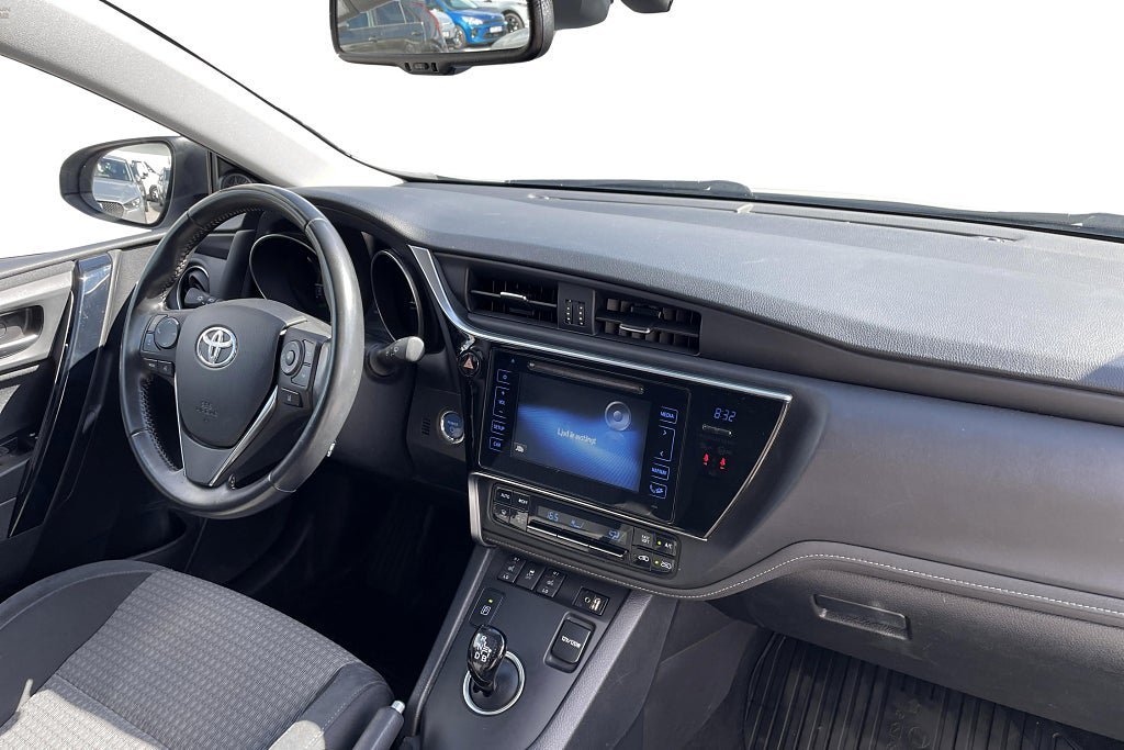 Vehicle Image 15