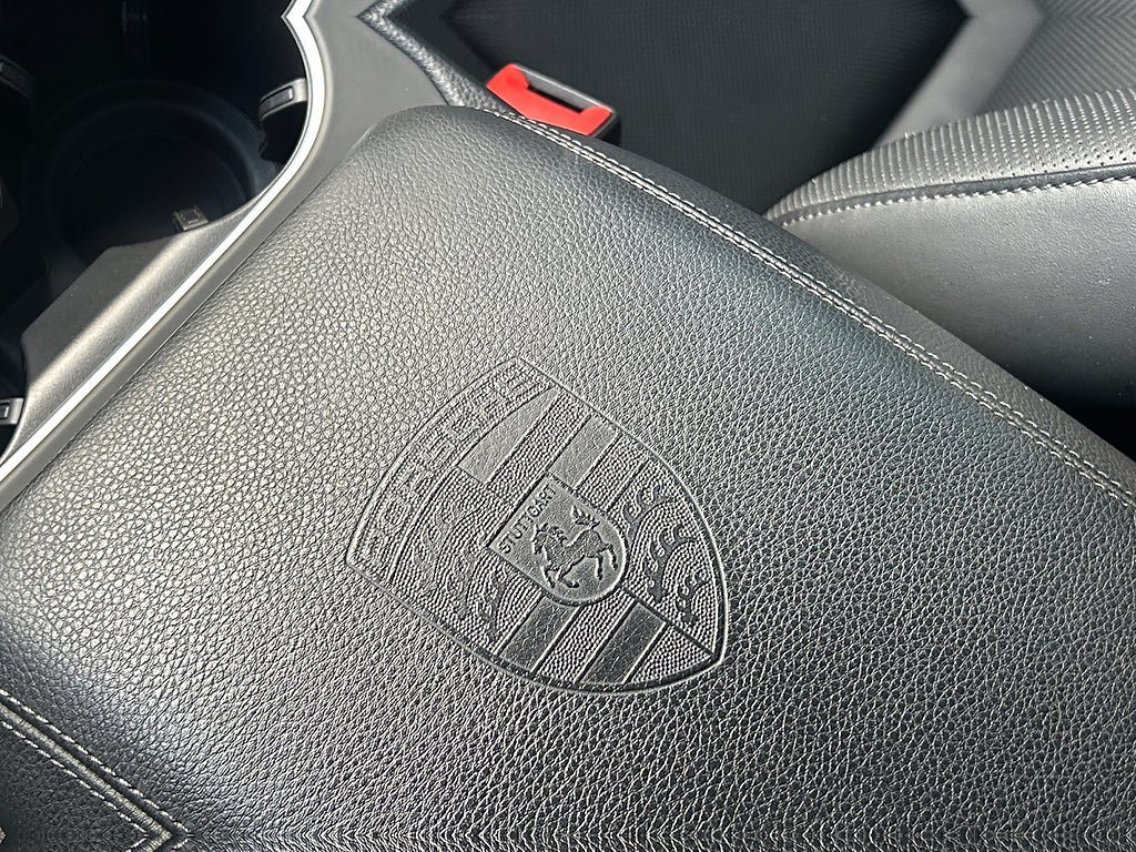 Vehicle Image 30