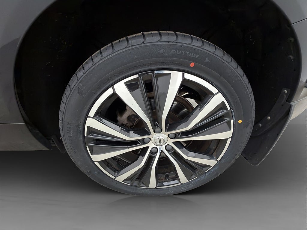 Vehicle Image 38