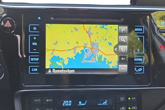 Vehicle Image 17