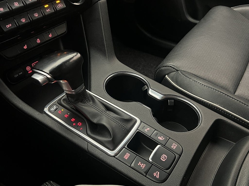 Vehicle Image 24