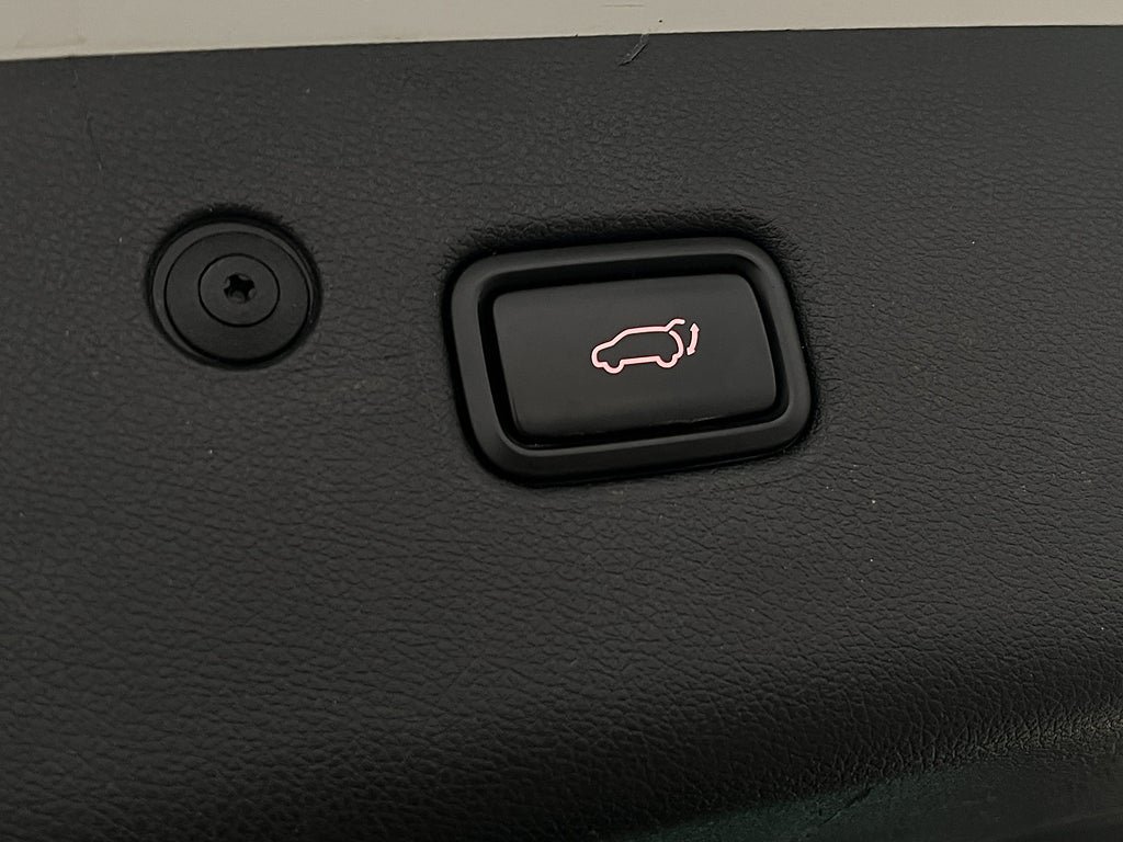Vehicle Image 27