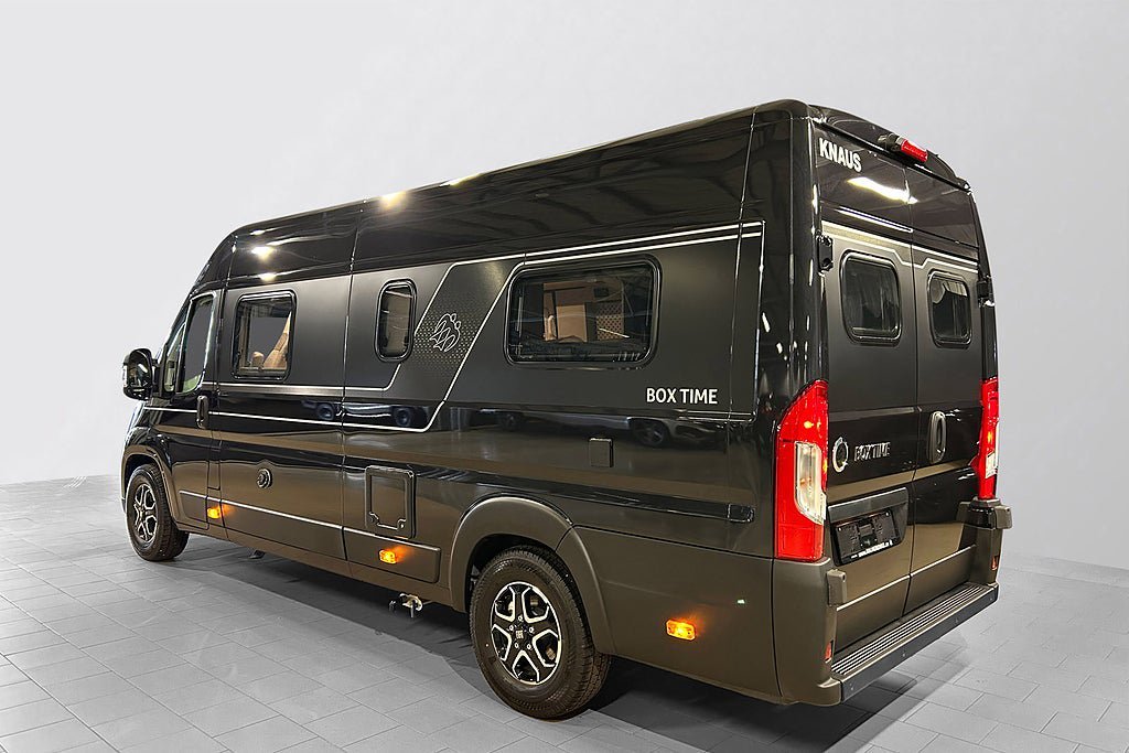 Vehicle Image 38