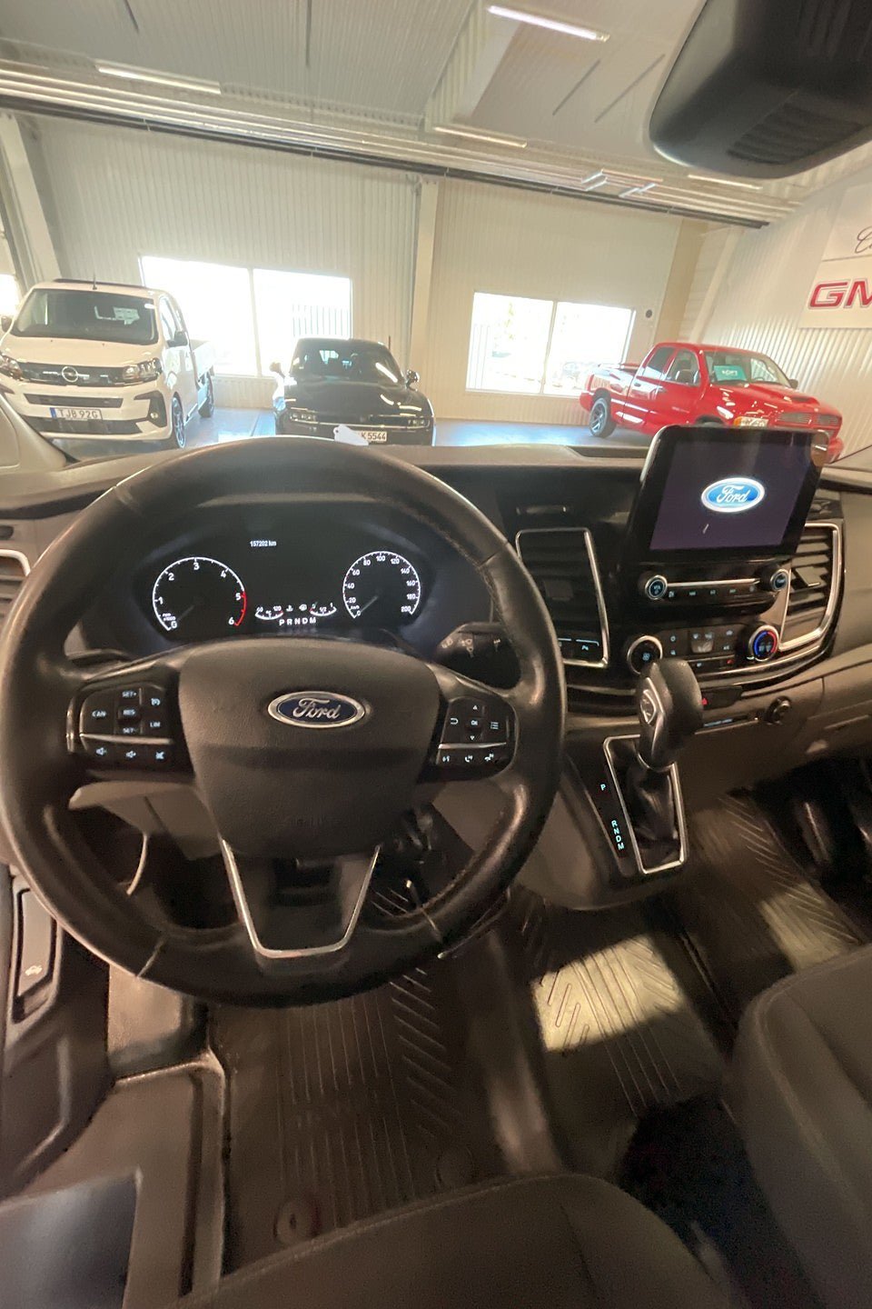 Vehicle Image 10