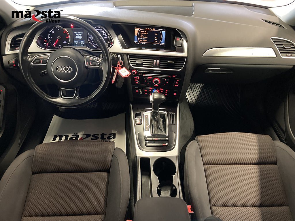 Vehicle Image 14