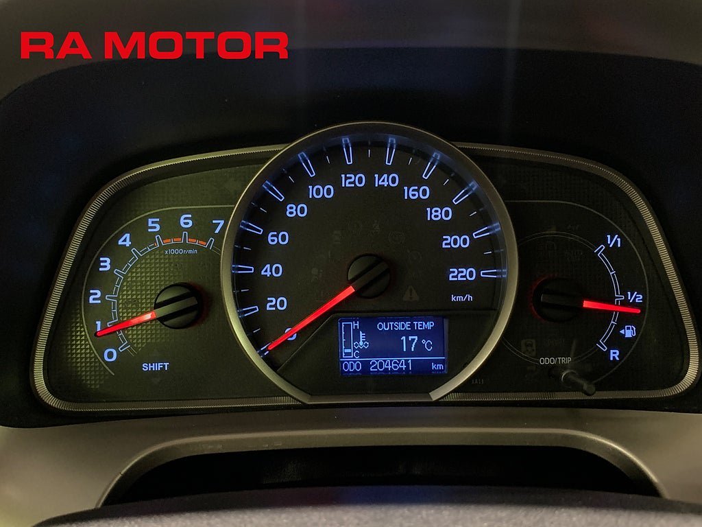 Vehicle Image 14