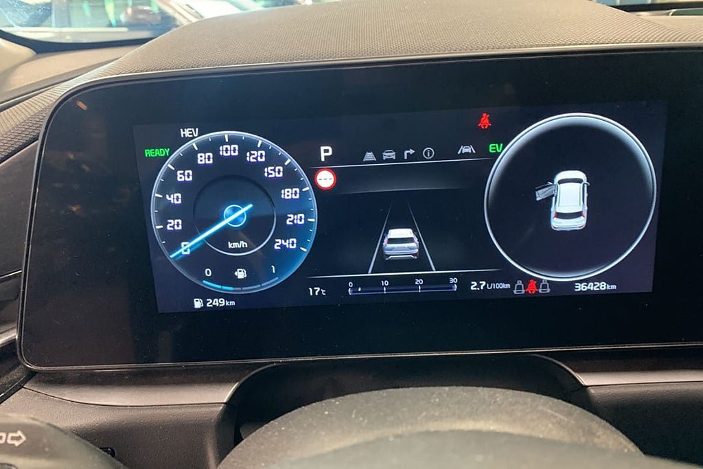 Vehicle Image 9