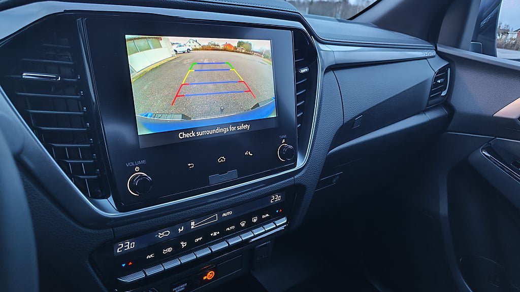 Vehicle Image 7