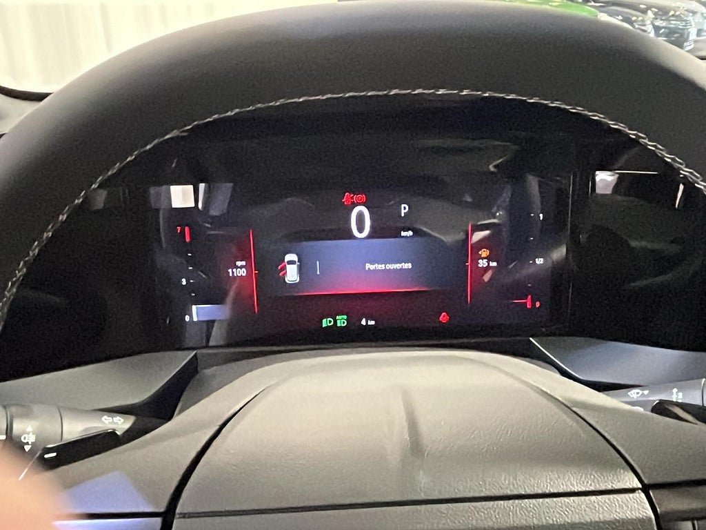 Vehicle Image 23