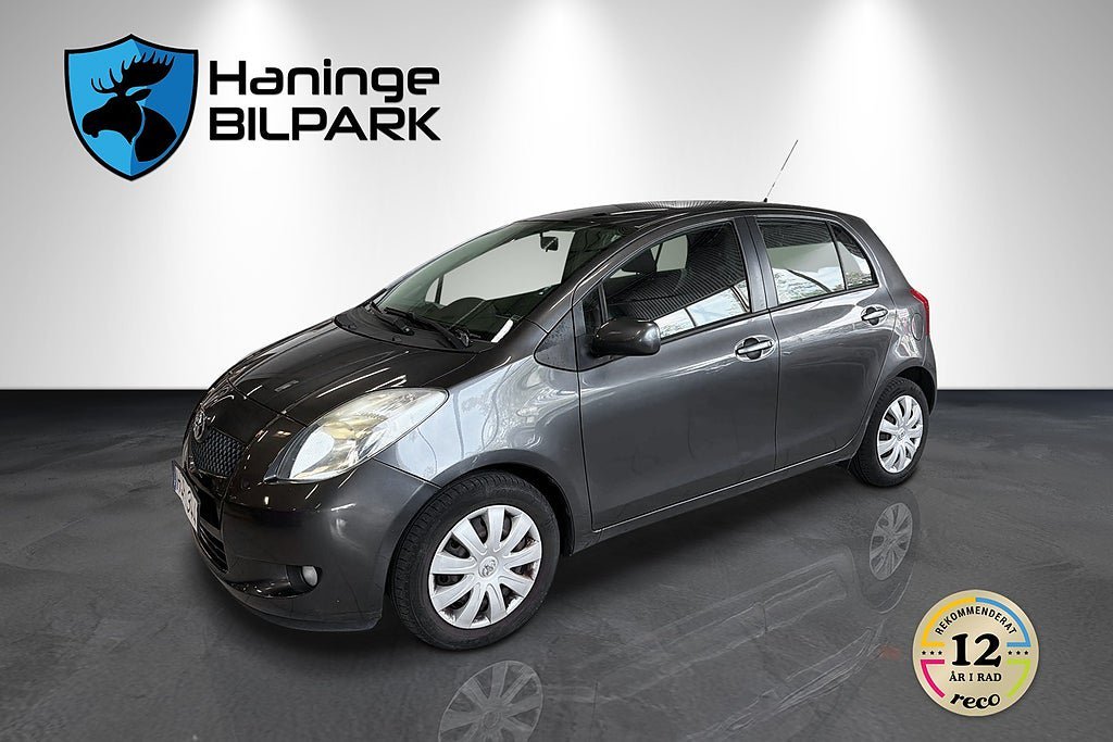 Vehicle Image 9