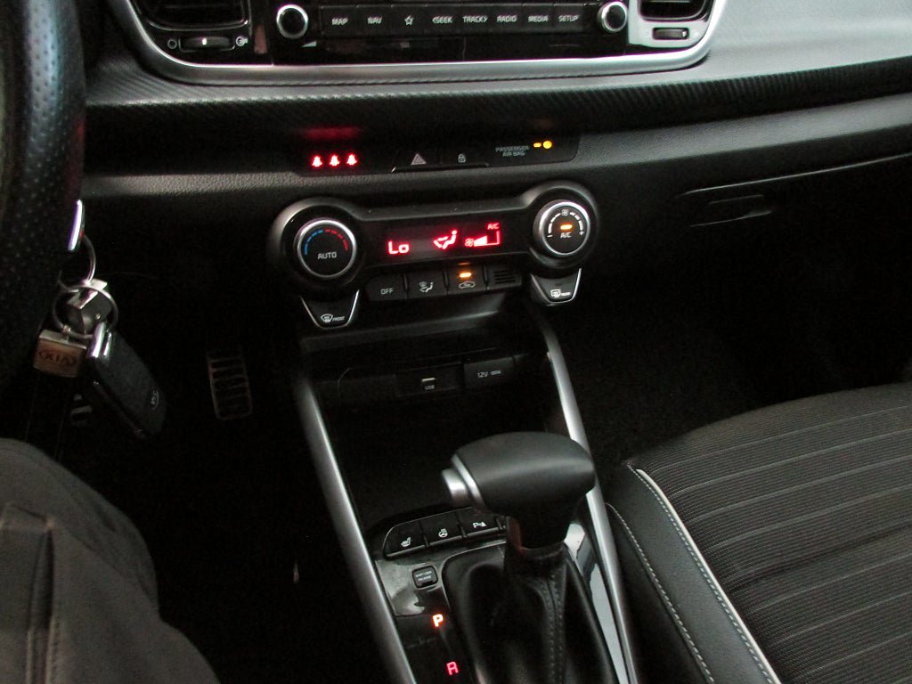 Vehicle Image 14